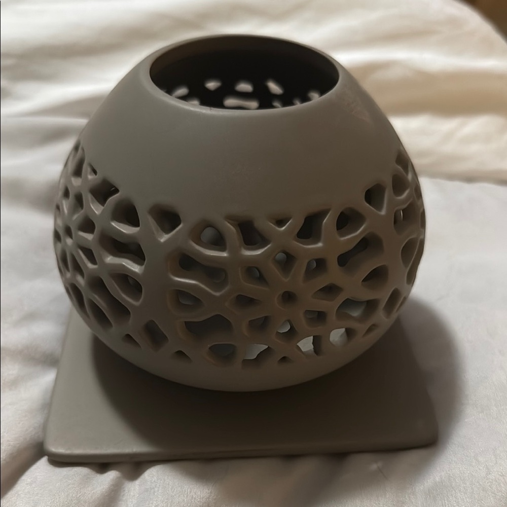One Hundred 80 degrees Candle Holder/Luminary.